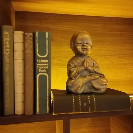 מלון микадо - онлайн Self Check-in 3*