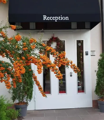 микадо - онлайн Self Check-in ホテル 3*