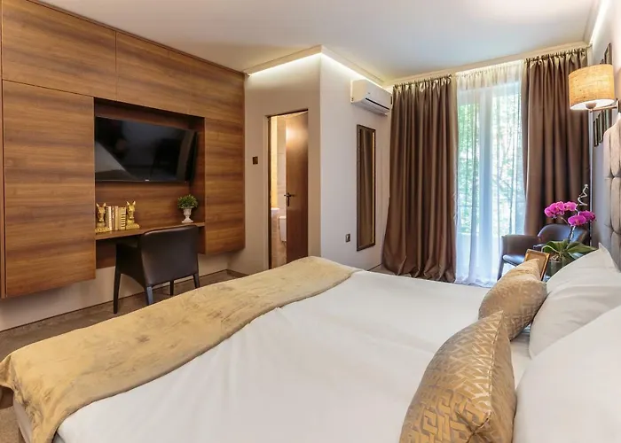 ホテル микадо - онлайн Self Check-in 3*