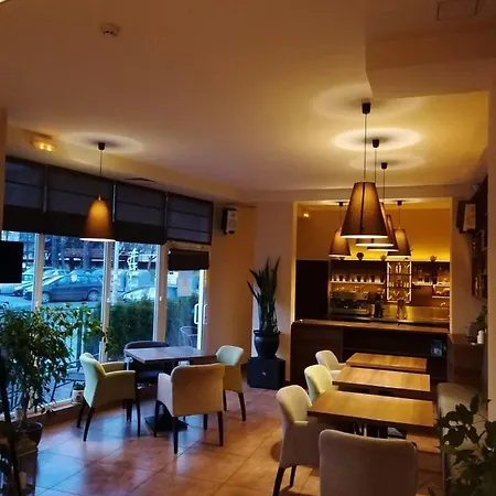 Хотел Микадо - Онлайн Self Check-In 3* Burgas