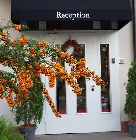 Хотел Микадо - Онлайн Self Check-In Hotel 3*