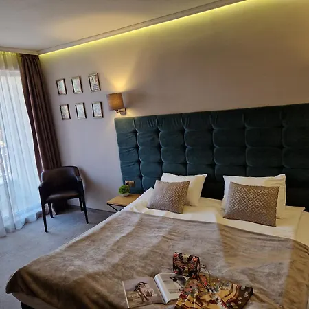 Хотел Микадо - Онлайн Self Check-In Hotel 3*