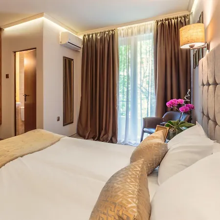 Hotel Хотел Микадо 3*