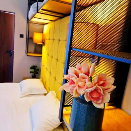 микадо Hotel Burgas City