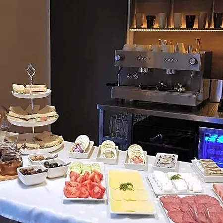 Хотел Микадо 3* Burgas
