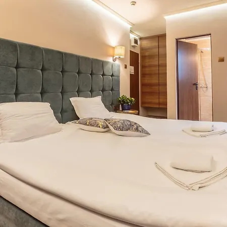 Hotell Хотел Микадо - Онлайн Self Check-In 3*