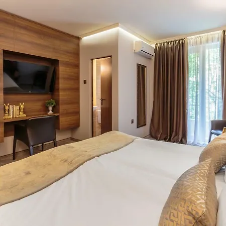 Hotell Хотел Микадо - Онлайн Self Check-In 3*