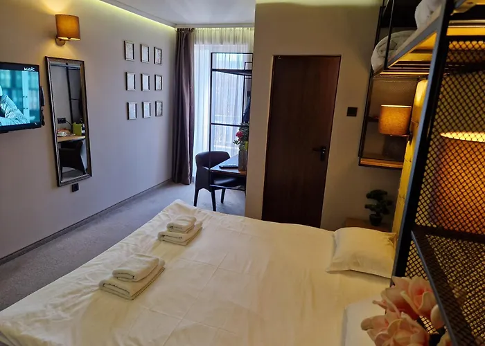 Hotel микадо - онлайн Self Check-in Burgas